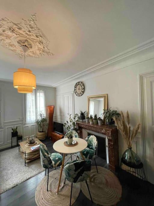 Superbe T2 De Caractere Au Centre Classe 3 Etoiles Troyes Bagian luar foto