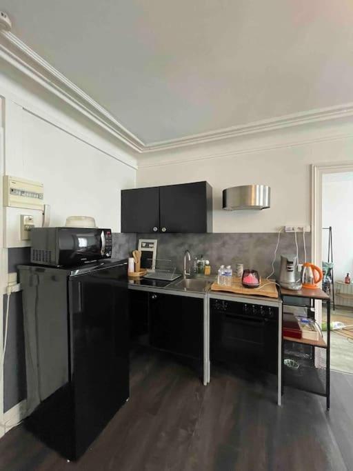 Superbe T2 De Caractere Au Centre Classe 3 Etoiles Troyes Bagian luar foto