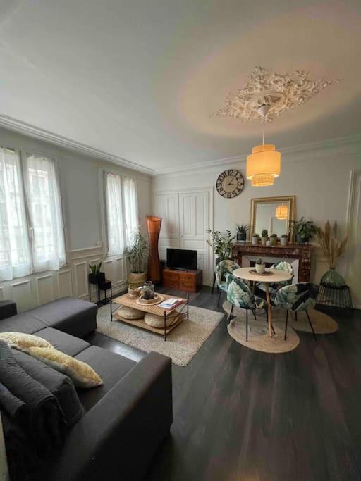 Superbe T2 De Caractere Au Centre Classe 3 Etoiles Troyes Bagian luar foto